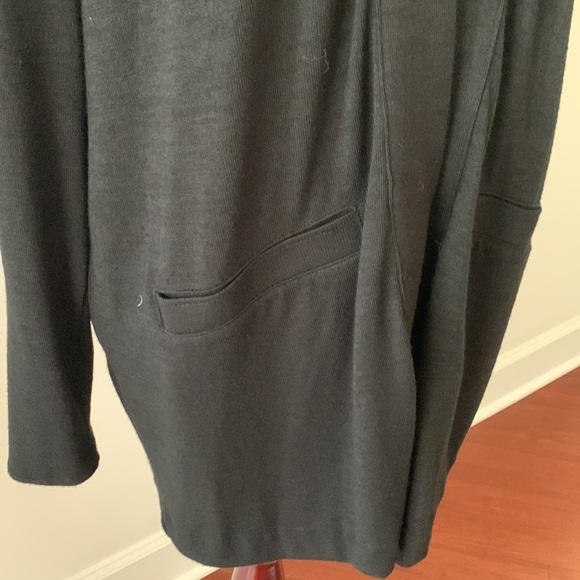 Banana Republic Black Cardigan - Picture 5 of 7